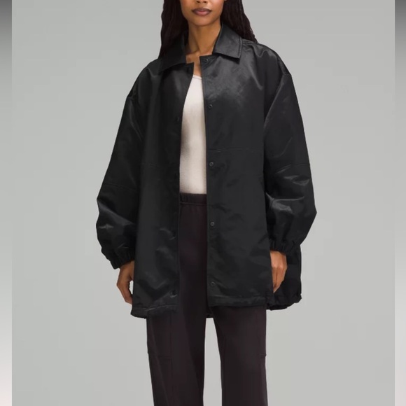 lululemon athletica Jackets & Blazers - Lululemon 
Lightweight Oversized Coaches Jacket | Size small